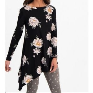 Agnes & Dora Floral Asymmetrical Tunic Blouse